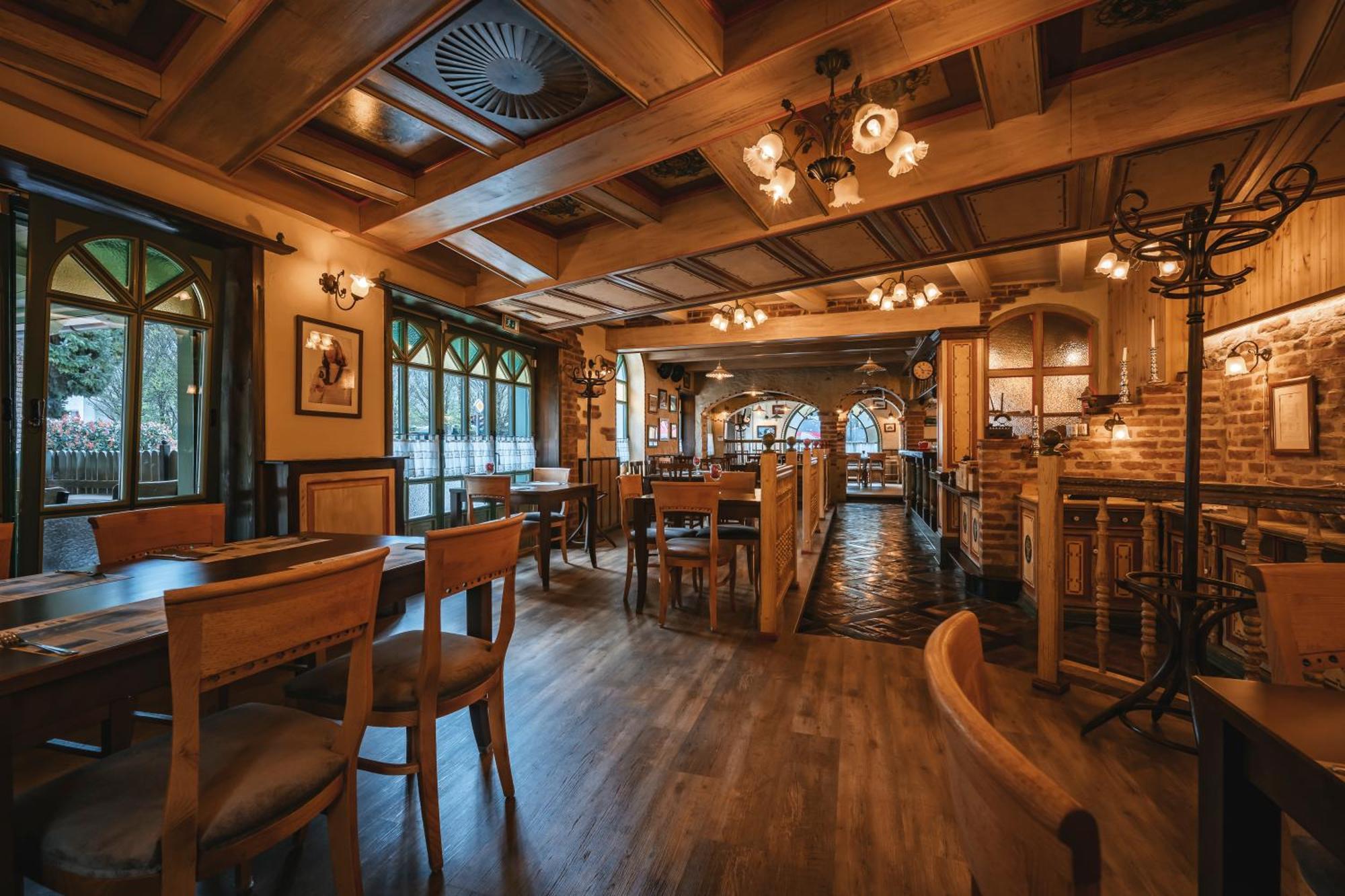 Guest House Ejga Jesenice Buitenkant foto